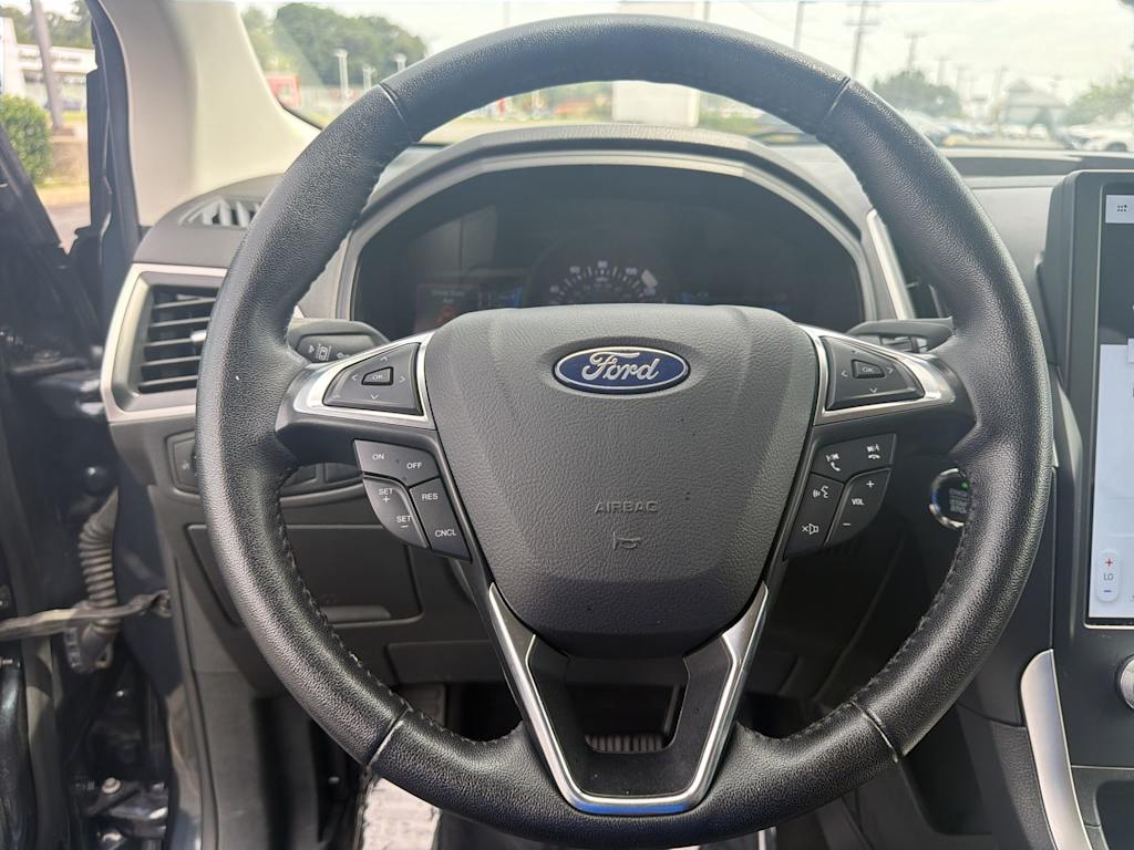 Thumbnail: 2024 Ford Edge - 2