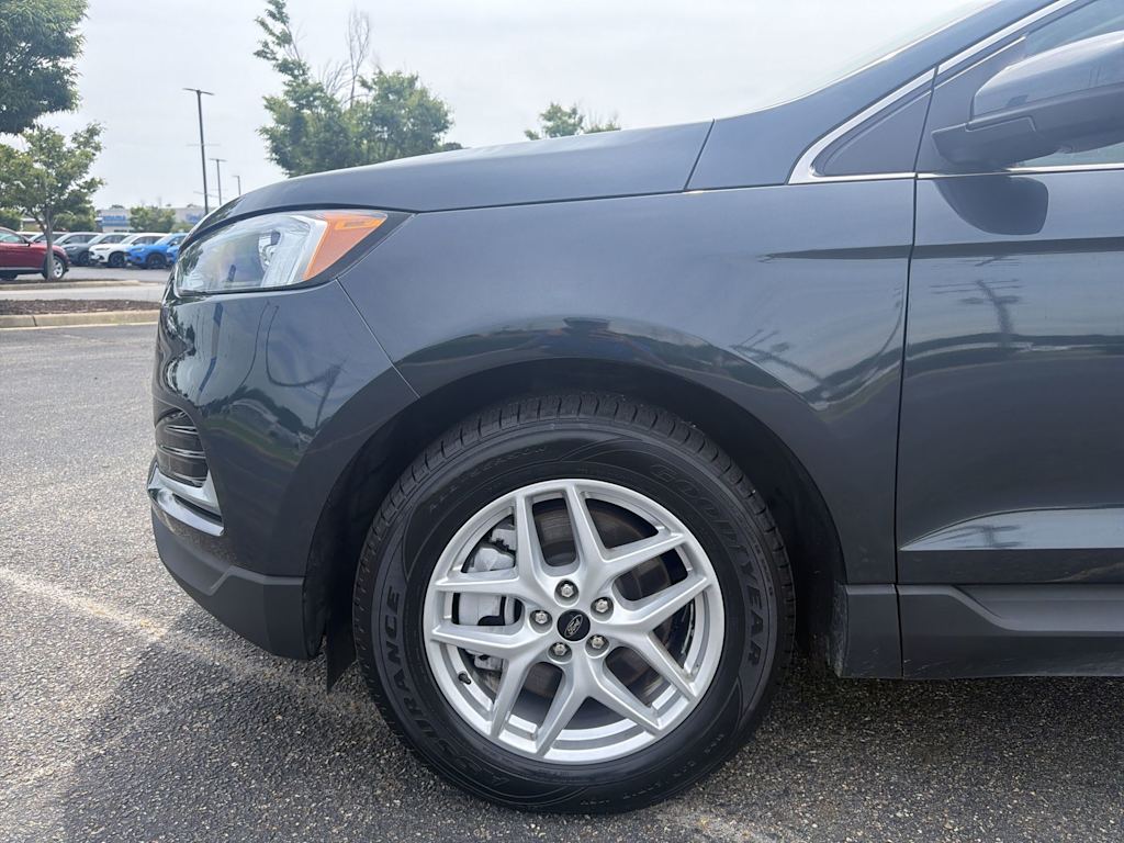 Thumbnail: 2024 Ford Edge - 5