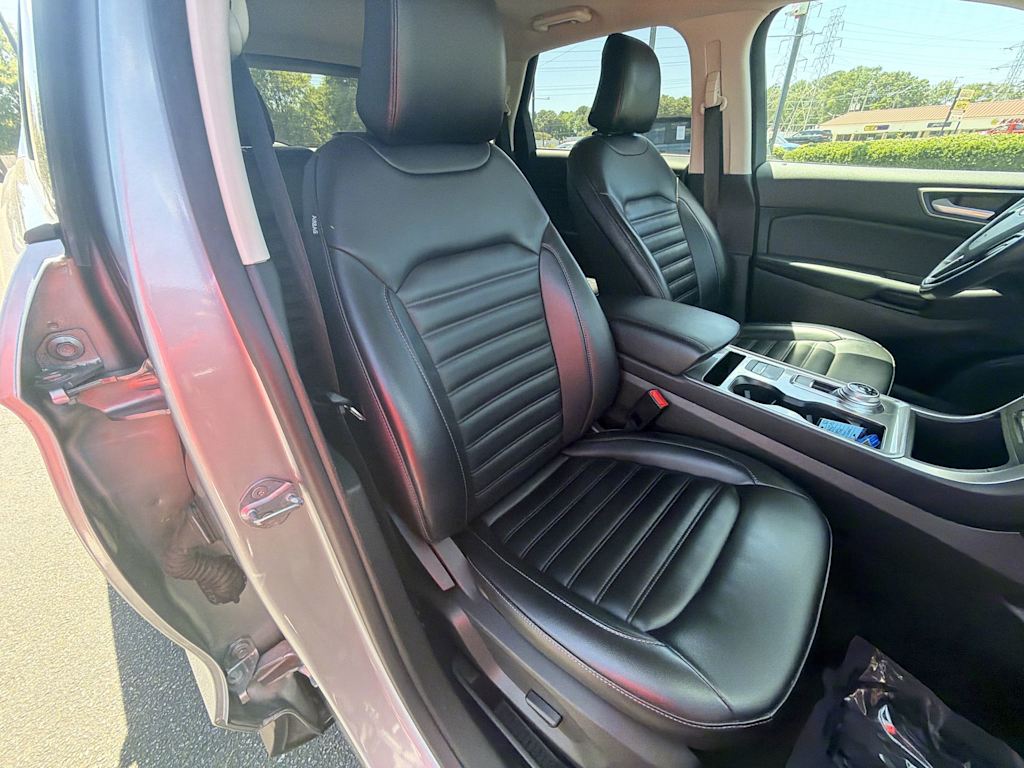 Thumbnail: 2024 Ford Edge - 9