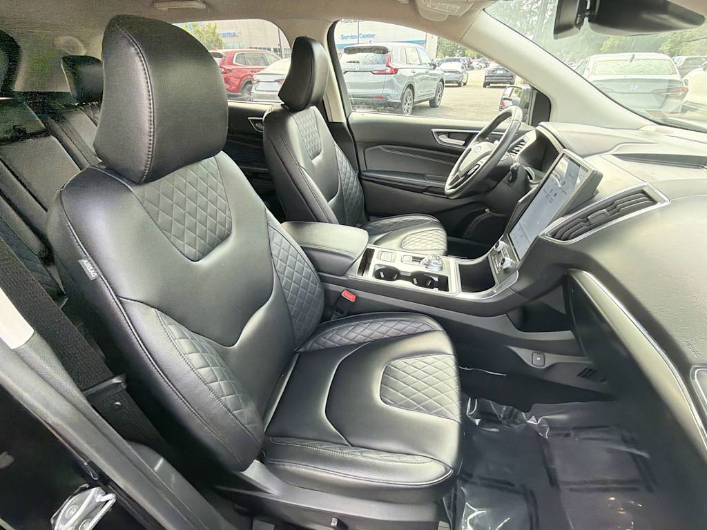 Thumbnail: 2024 Ford Edge - 10