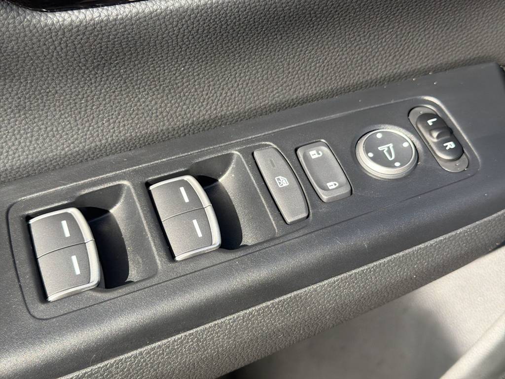 Thumbnail: 2026 Honda CR-V - 21