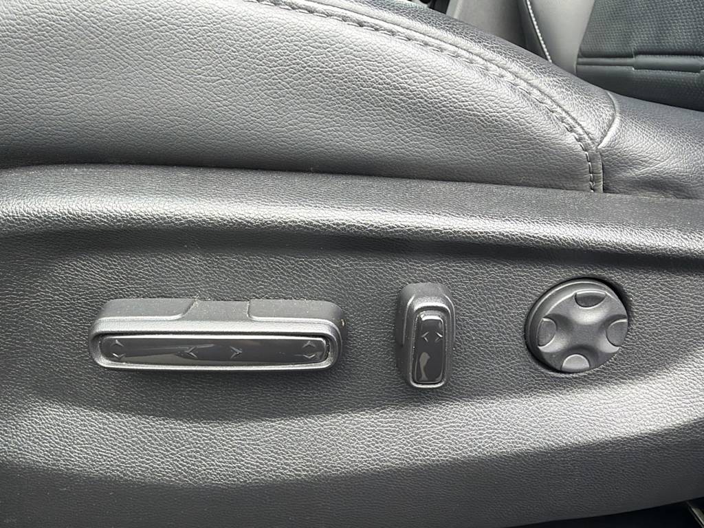 Thumbnail: 2019 Honda CR-V - 20