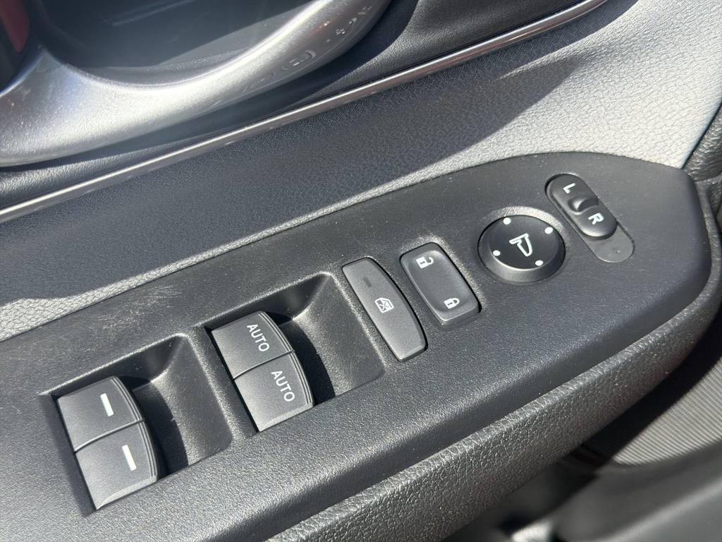 Thumbnail: 2021 Honda CR-V - 21