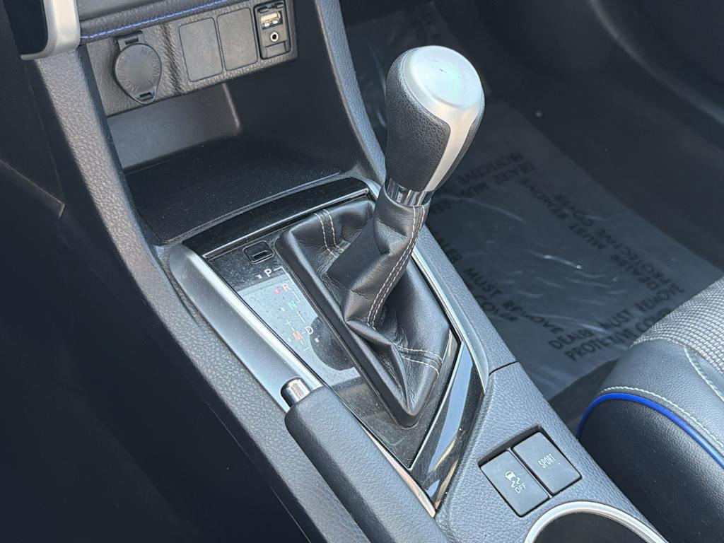 Thumbnail: 2017 Toyota Corolla - 13