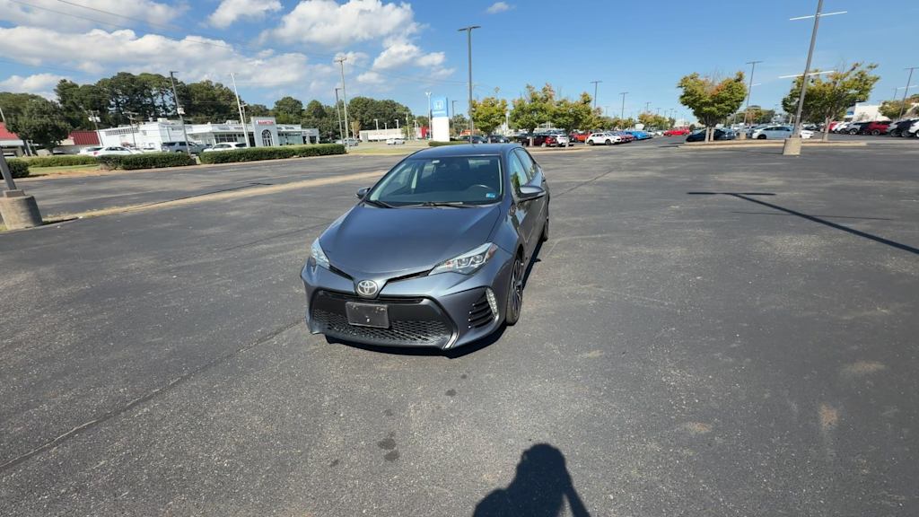 Thumbnail: 2017 Toyota Corolla - 17