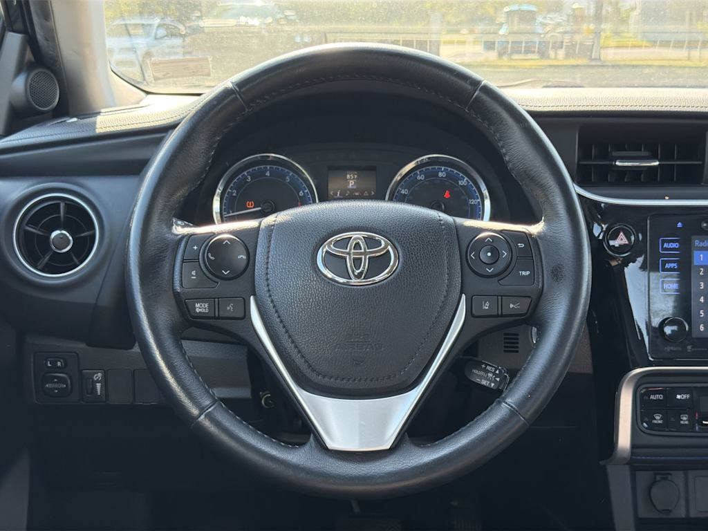 Thumbnail: 2017 Toyota Corolla - 2