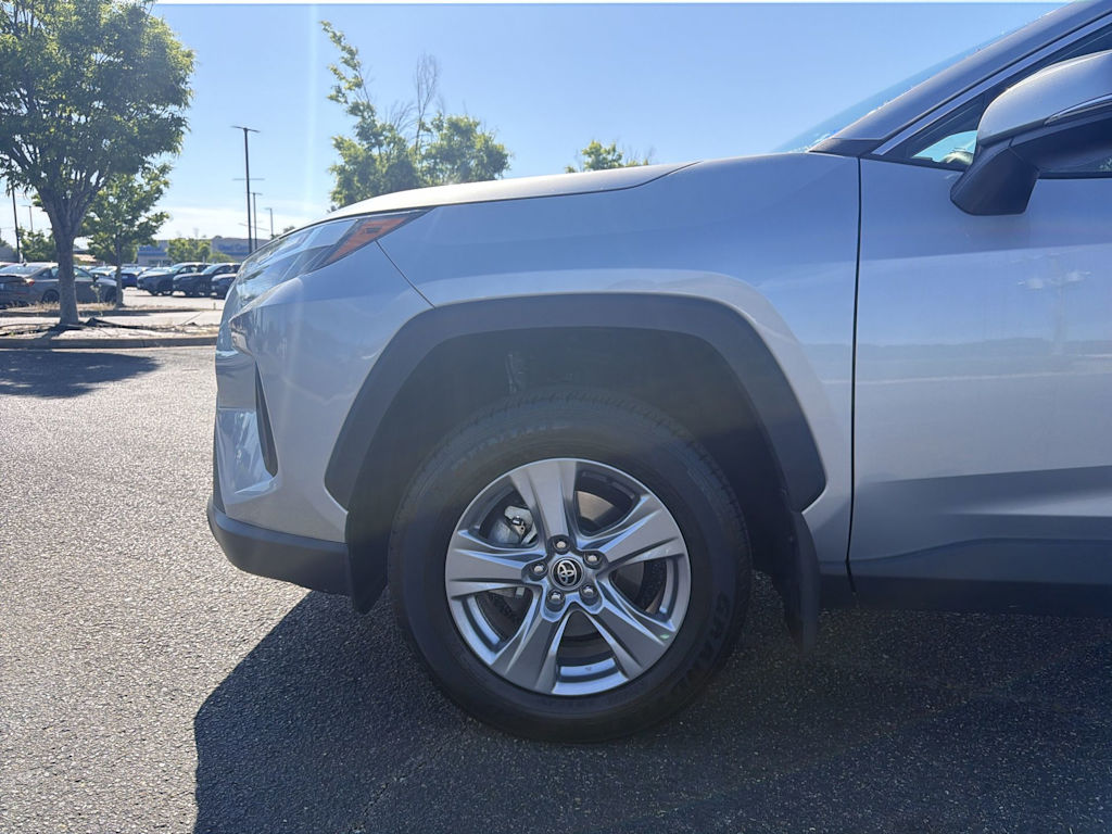 Thumbnail: 2024 Toyota RAV4 - 8