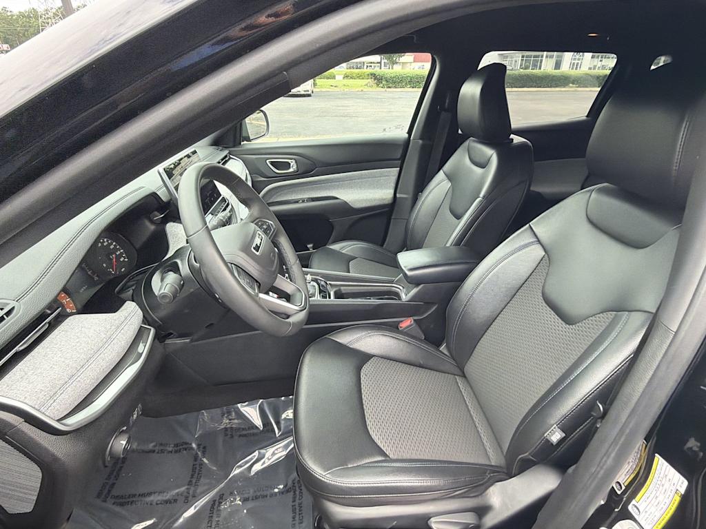 Thumbnail: 2024 Jeep Compass - 8