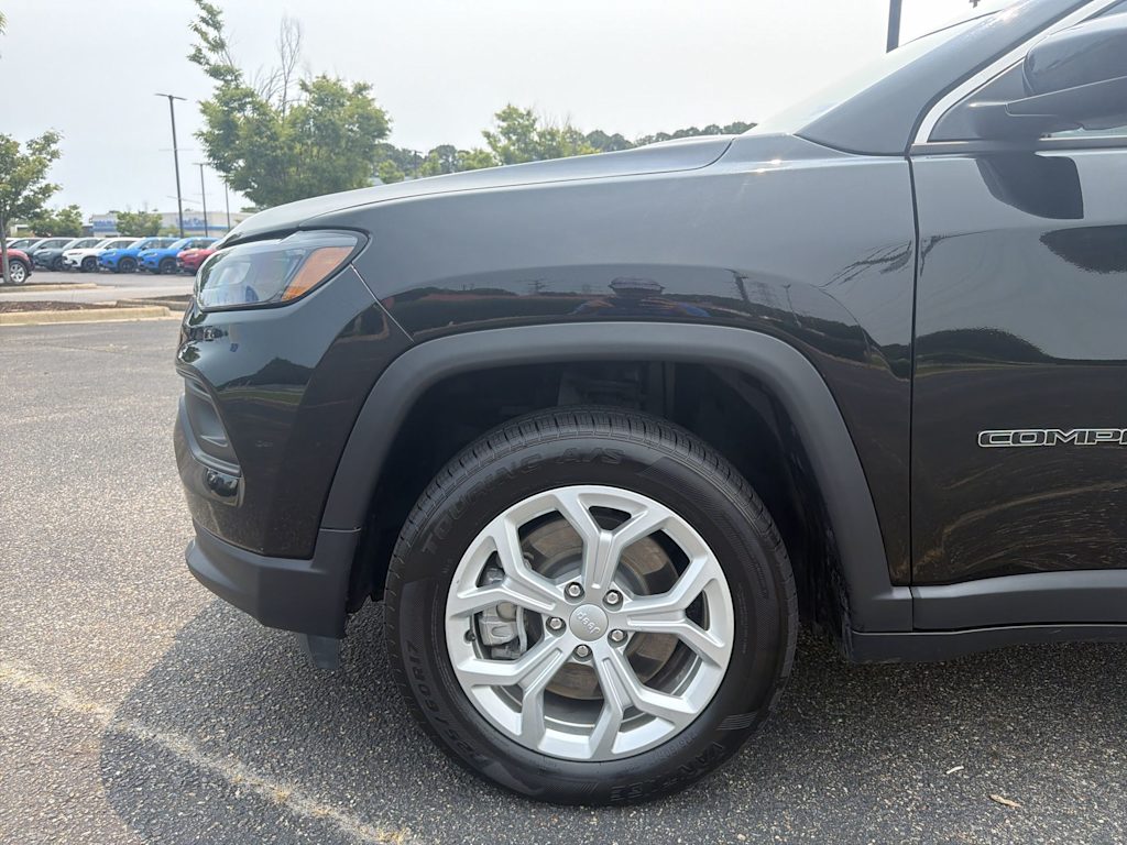Thumbnail: 2024 Jeep Compass - 6
