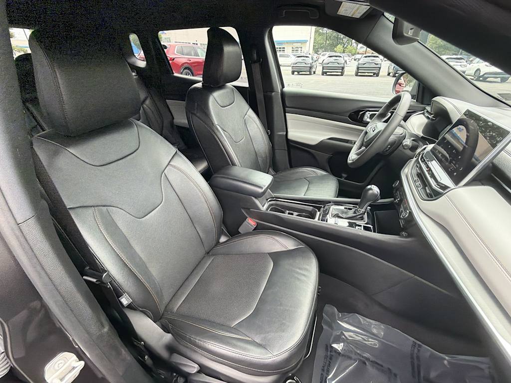 Thumbnail: 2023 Jeep Compass - 10