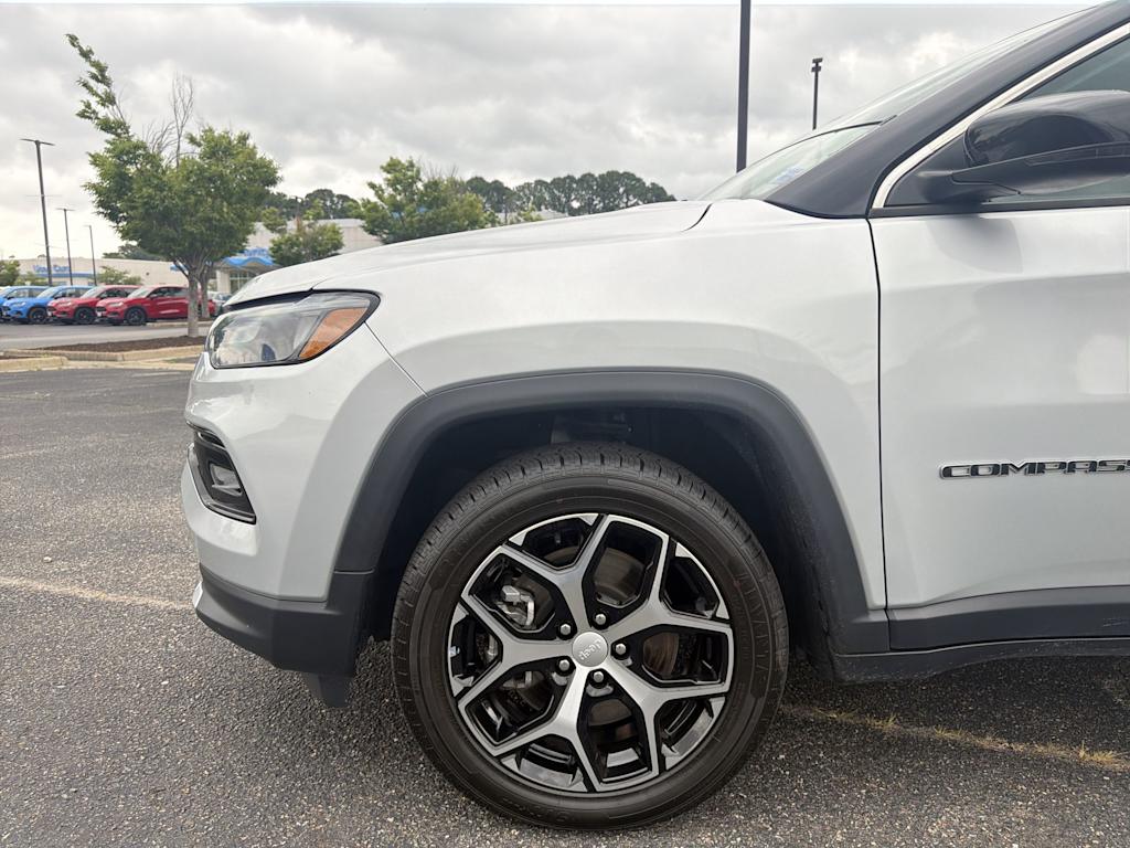 Thumbnail: 2024 Jeep Compass - 6