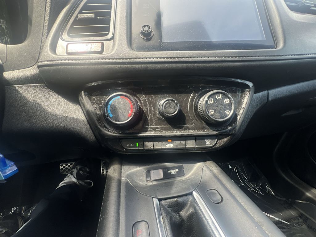 Thumbnail: 2019 Honda HR-V - 22
