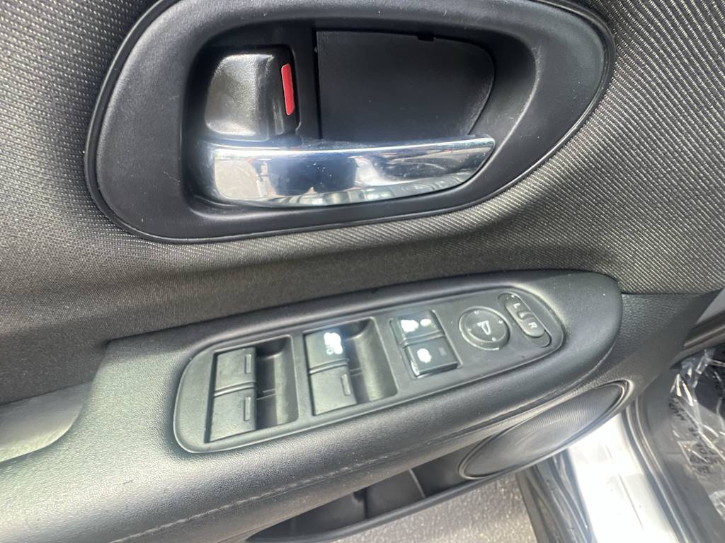 Thumbnail: 2019 Honda HR-V - 21