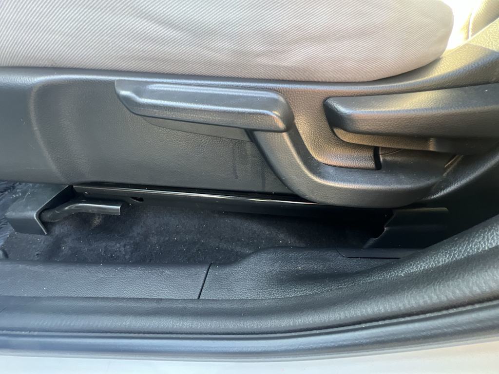 2016 Honda HR-V LX 20