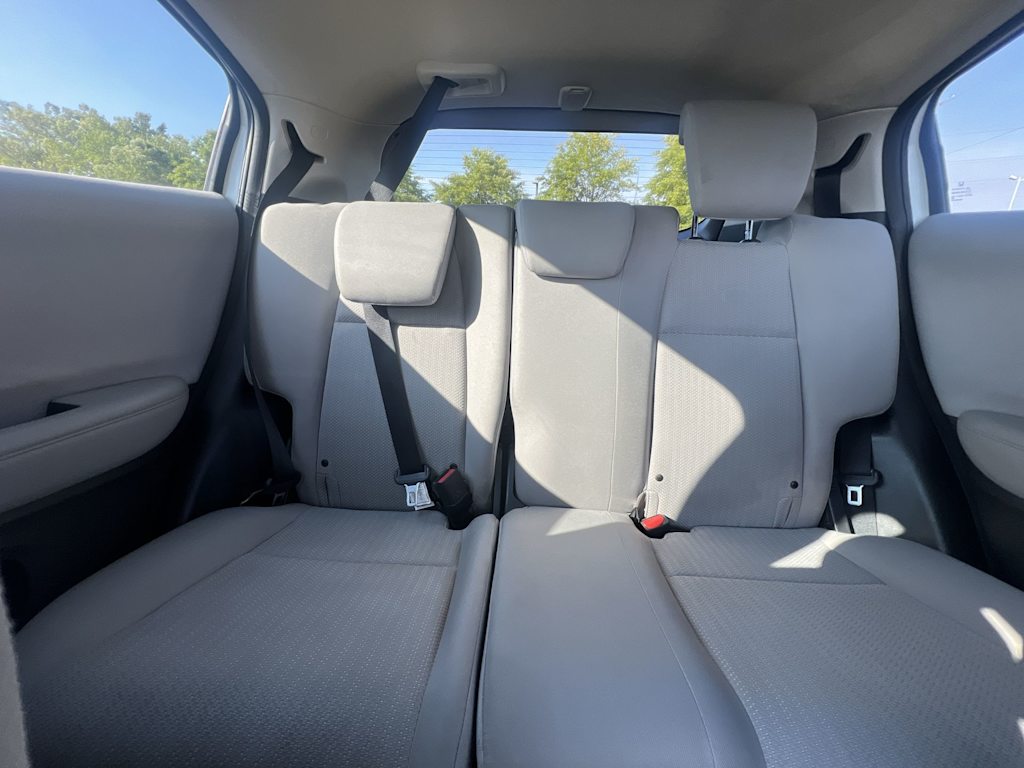 2016 Honda HR-V LX 10