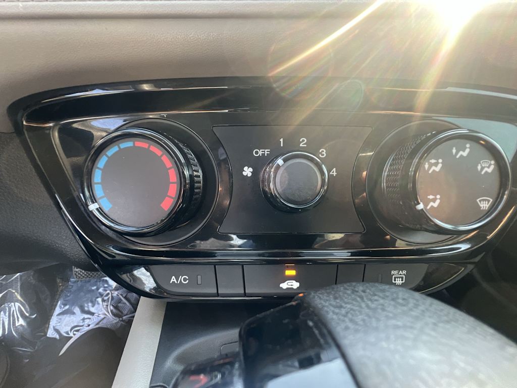 2016 Honda HR-V LX 22
