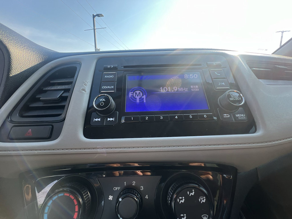 2016 Honda HR-V LX 11