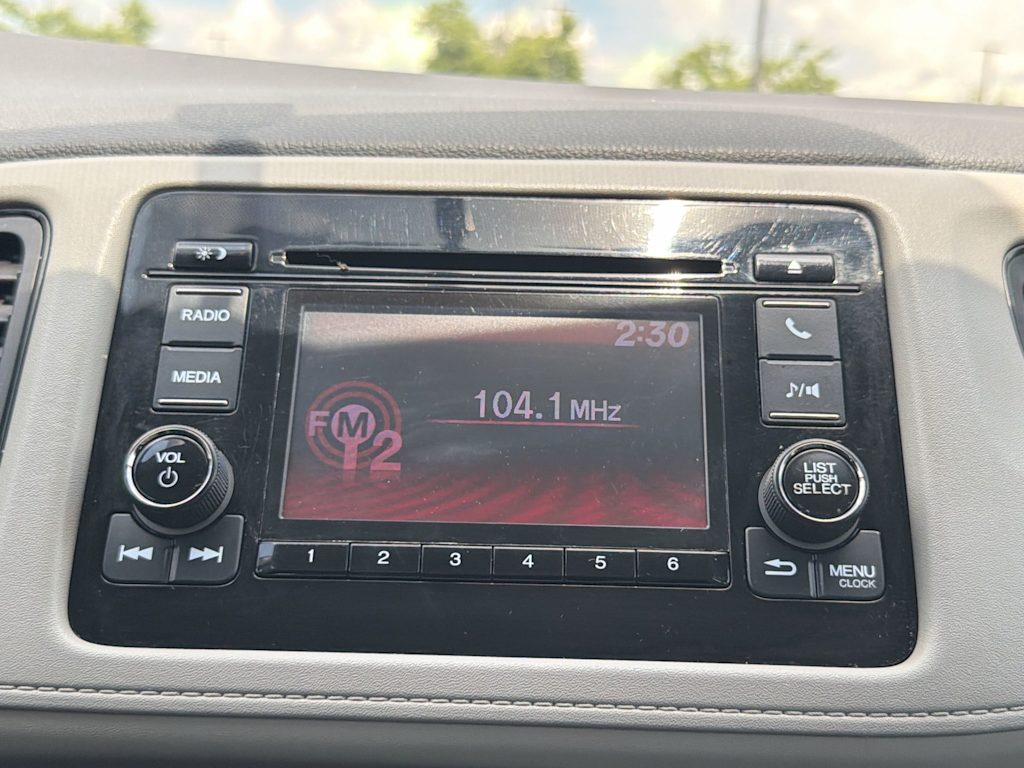 Thumbnail: 2019 Honda HR-V - 10