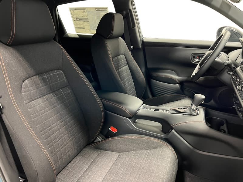 2025 Honda HR-V Sport 12