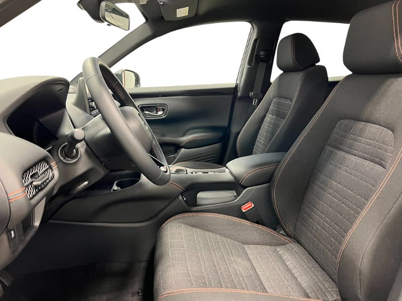 2025 Honda HR-V Sport 11