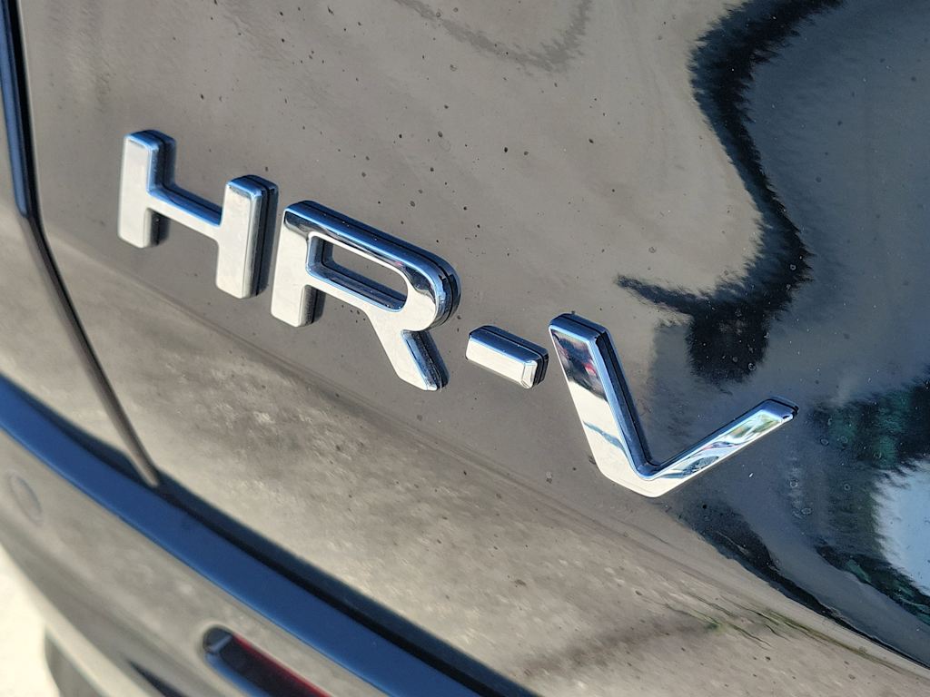 Thumbnail: 2027 Honda HR-V - 4