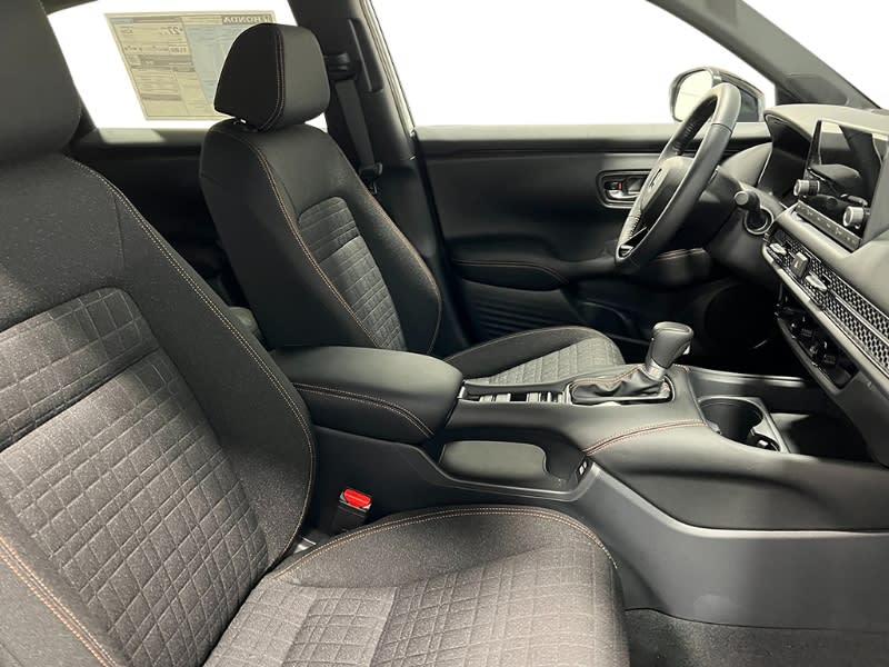 Thumbnail: 2025 Honda HR-V - 11