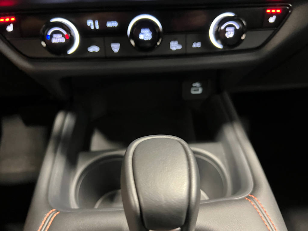 Thumbnail: 2025 Honda HR-V - 23