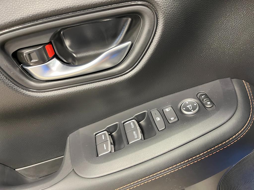 Thumbnail: 2026 Honda HR-V - 21