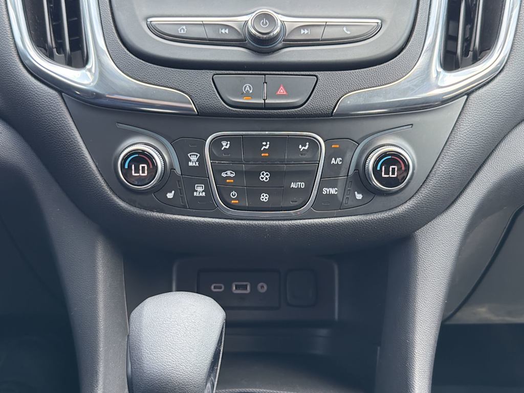 Thumbnail: 2024 Chevrolet Equinox - 22