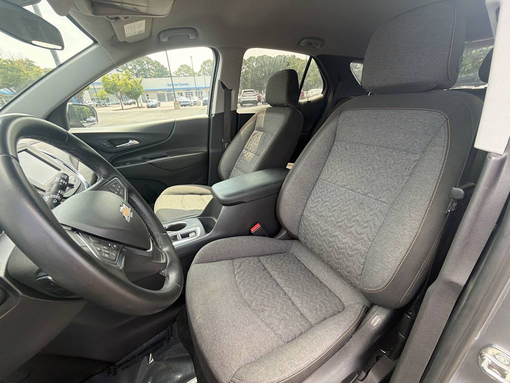 Thumbnail: 2024 Chevrolet Equinox - 8