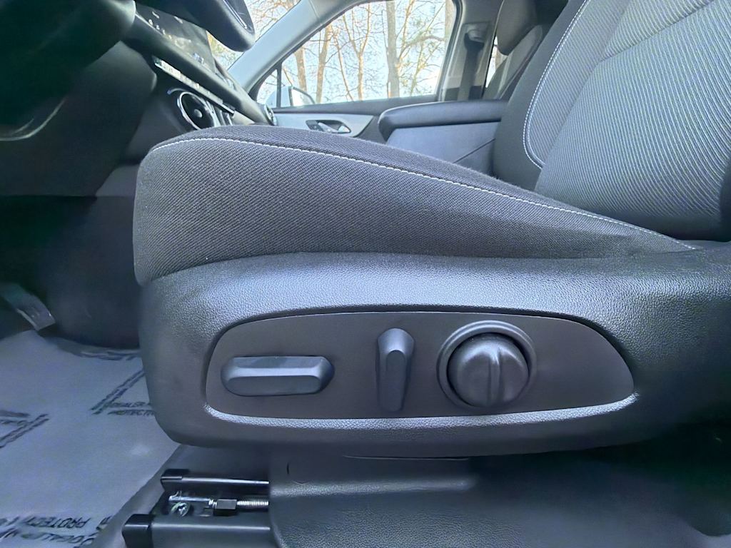 Thumbnail: 2025 Chevrolet Blazer - 20