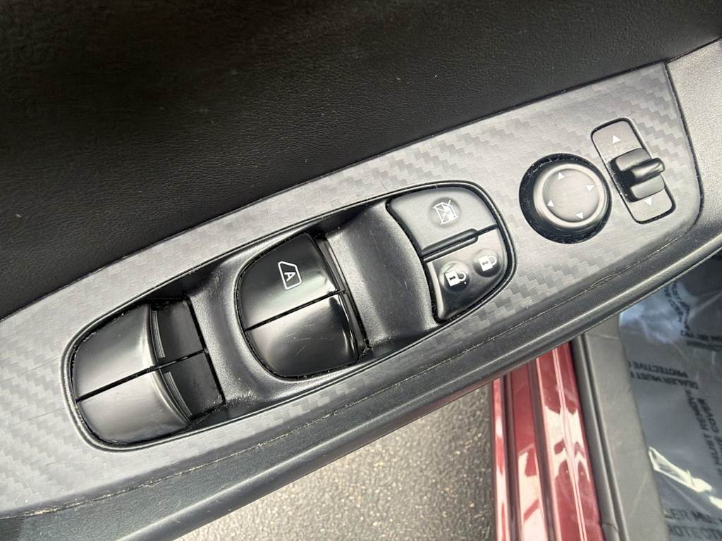 Thumbnail: 2024 Nissan Sentra - 21