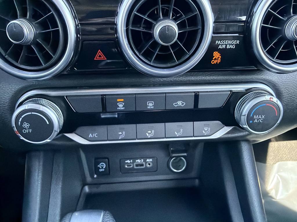 Thumbnail: 2024 Nissan Sentra - 22