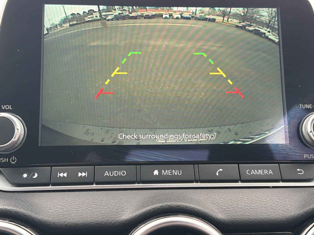 Thumbnail: 2024 Nissan Sentra - 10