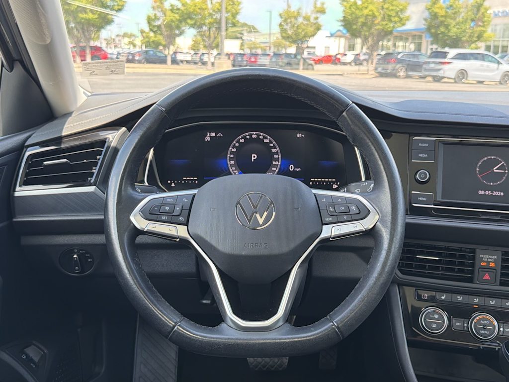 Thumbnail: 2024 Volkswagen Jetta - 2