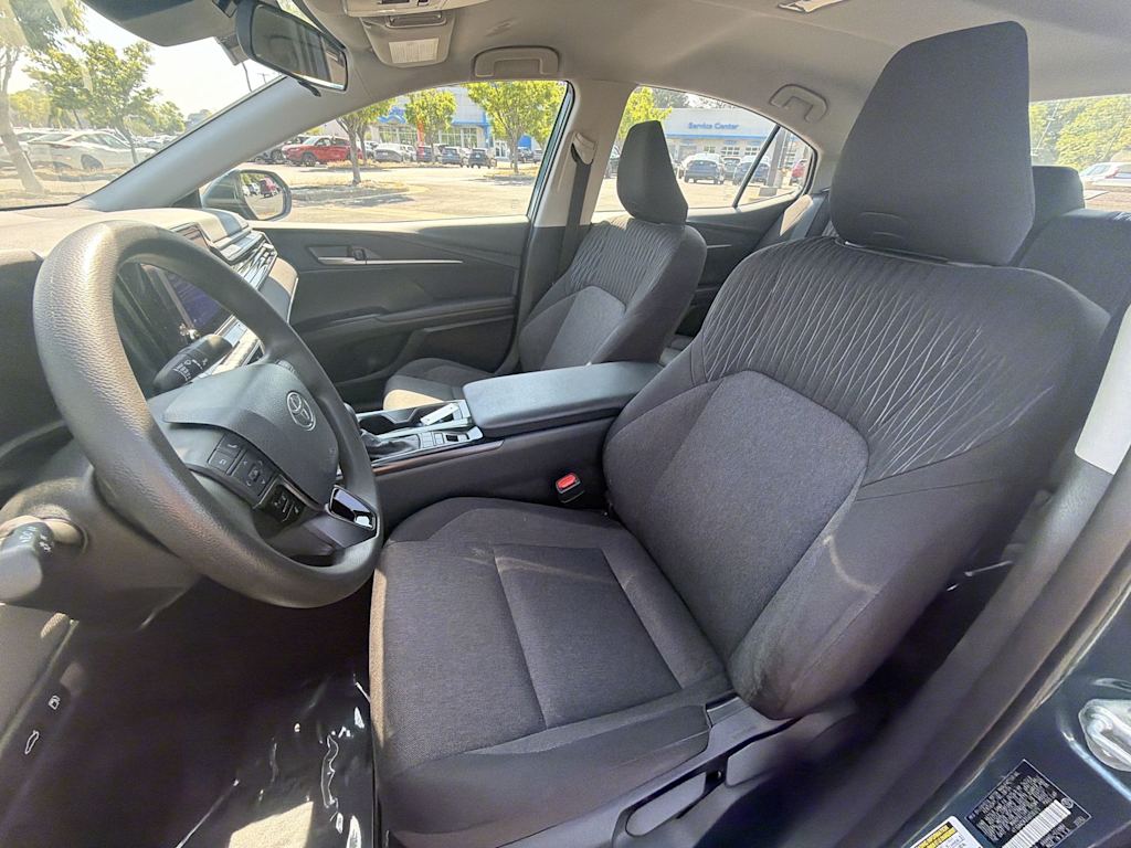 Thumbnail: 2025 Toyota Camry - 8