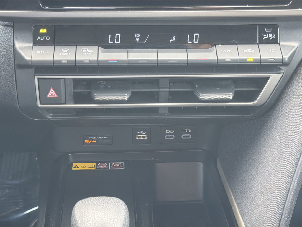 Thumbnail: 2025 Toyota Camry - 23
