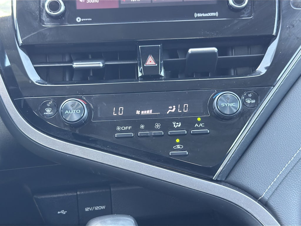 Thumbnail: 2024 Toyota Camry - 22