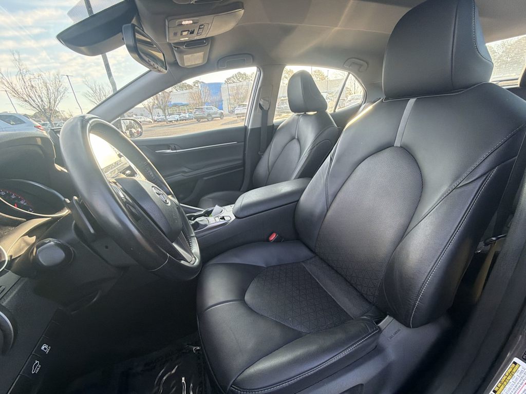 Thumbnail: 2023 Toyota Camry - 7