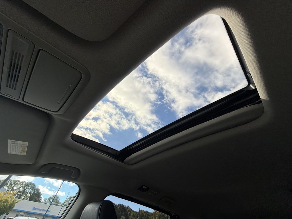 Thumbnail: 2025 Honda Odyssey - 21