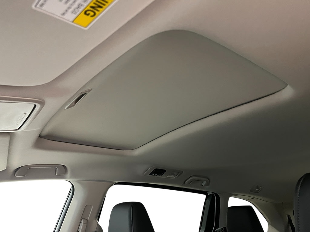 Thumbnail: 2026 Honda Odyssey - 26