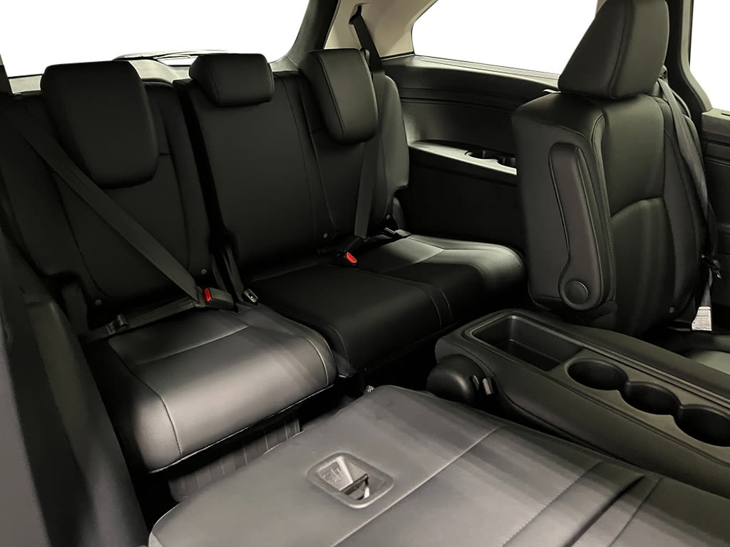 Thumbnail: 2026 Honda Odyssey - 27