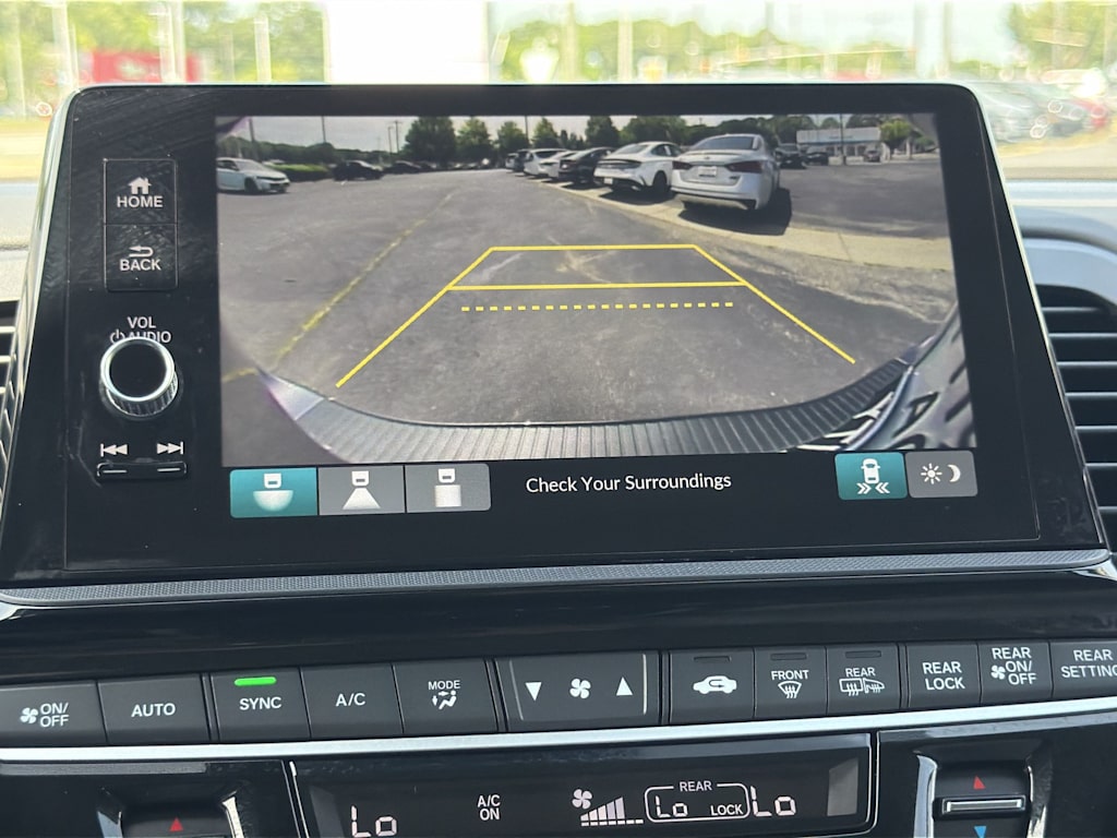 Thumbnail: 2026 Honda Odyssey - 25