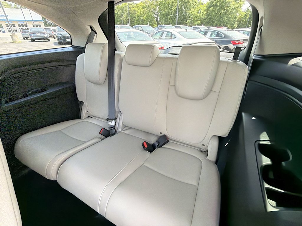 Thumbnail: 2026 Honda Odyssey - 26