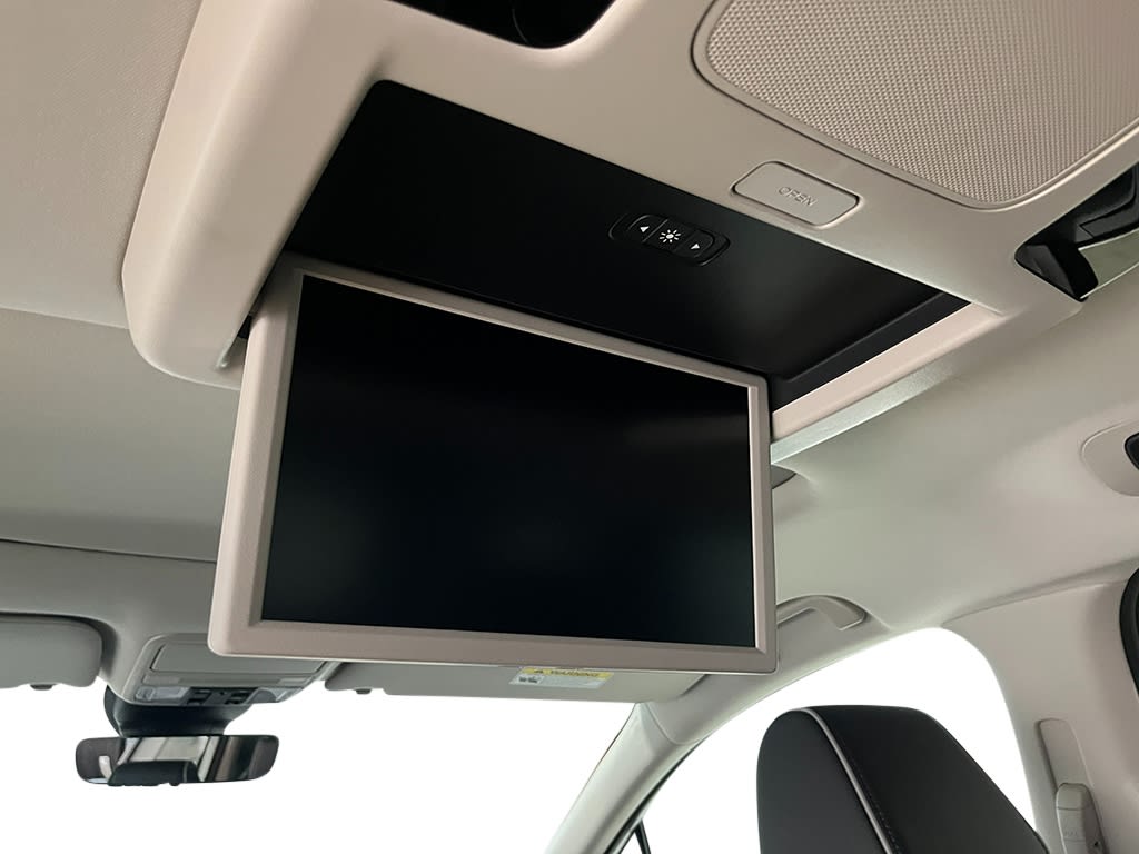 2025 Honda Odyssey Touring 28