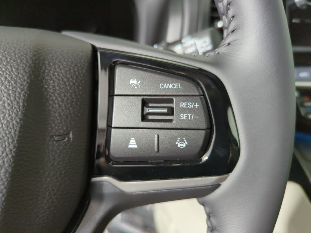 2025 Honda Odyssey Touring 20