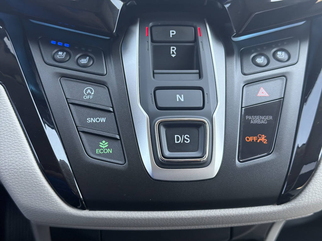 Thumbnail: 2025 Honda Odyssey - 24