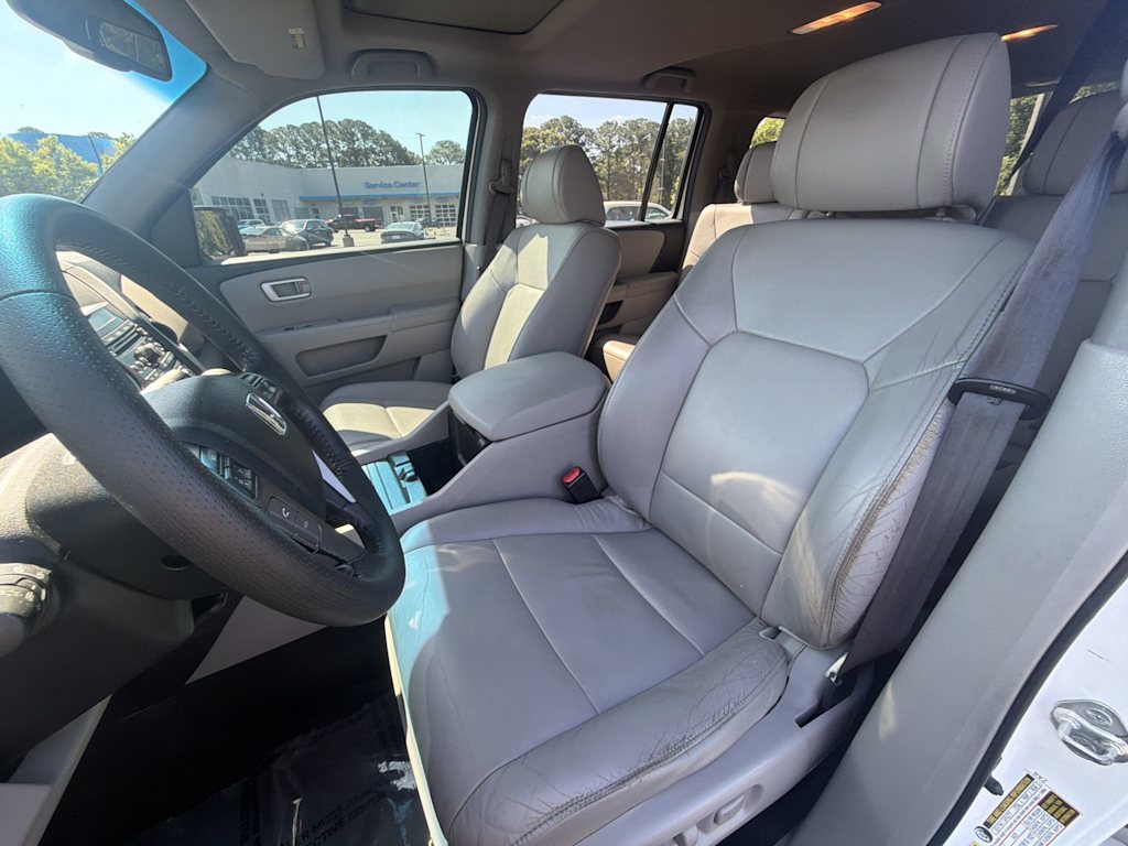 Thumbnail: 2012 Honda Pilot - 9