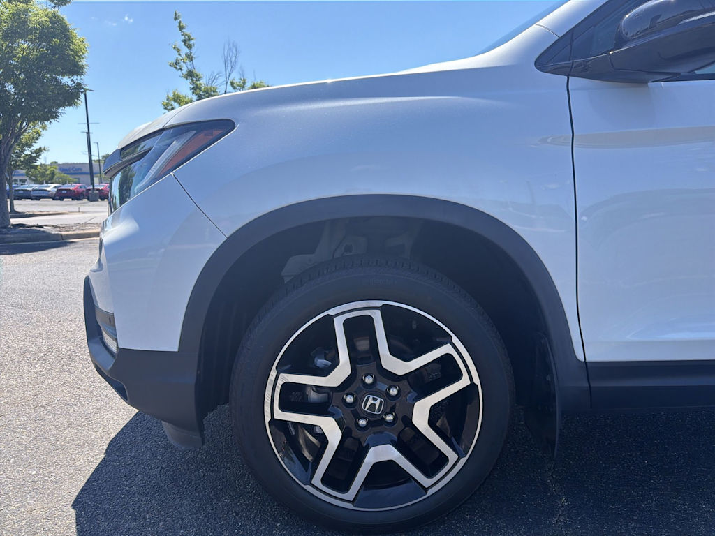 Thumbnail: 2023 Honda Passport - 6