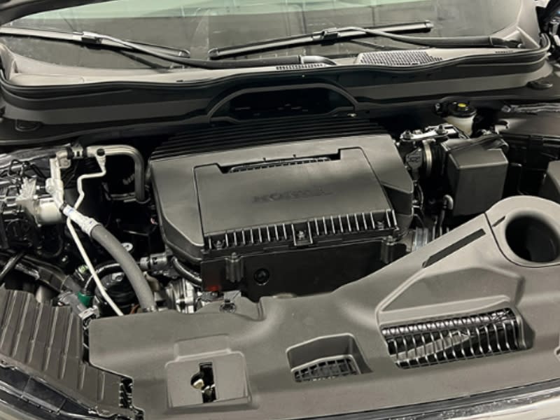 2025 Honda Pilot EX-L 8